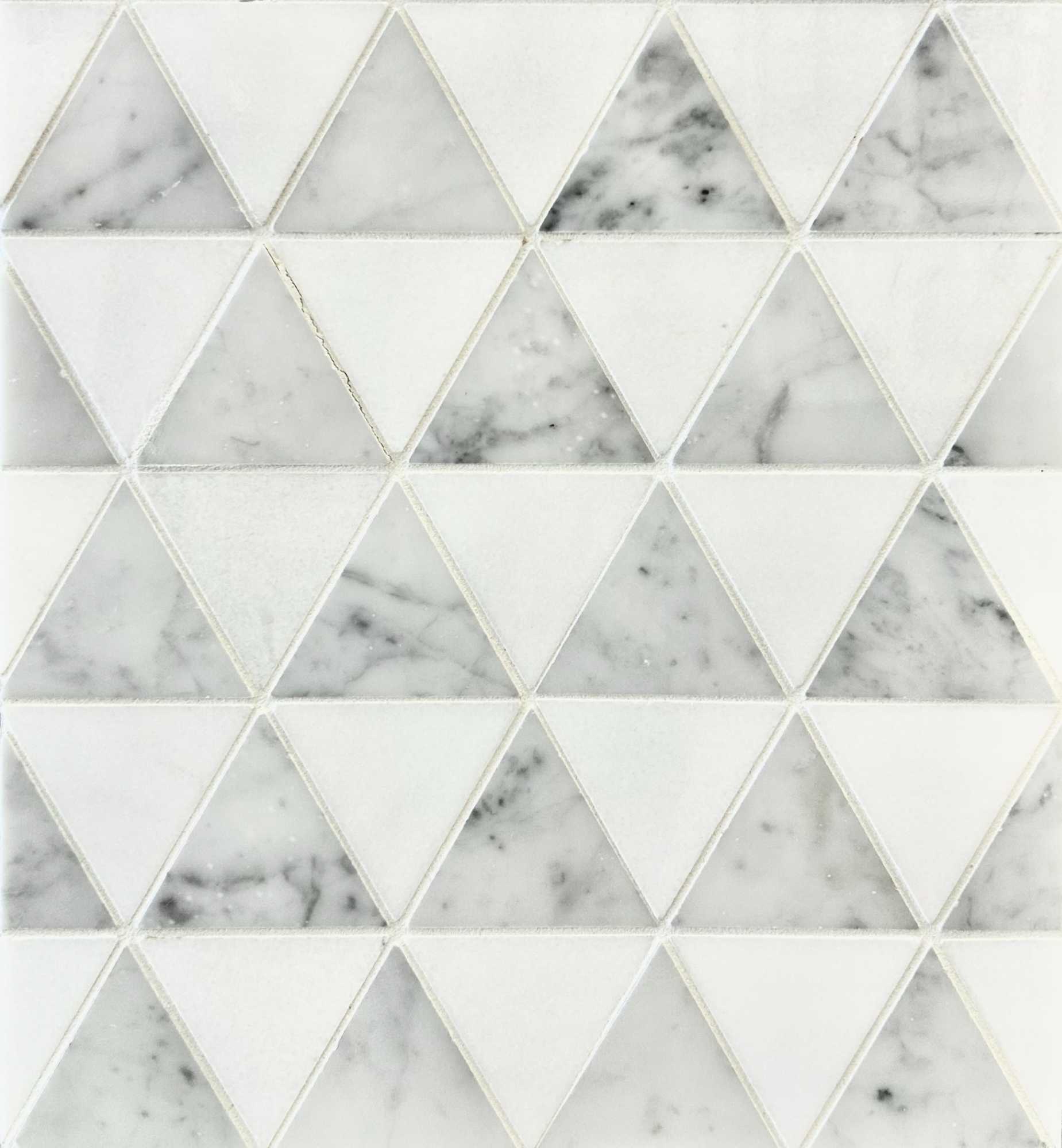 3" Triangles Carrara